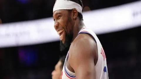 TES 3-1 BLG 胜：闪电攻势解禁，TES打破魔咒晋级，热议度高达1147次！